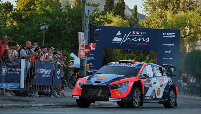 Ράλλυ Ακρόπολις: Η εκκίνηση η υπερειδική και το μποτιλιάρισμα στους δρόμου
