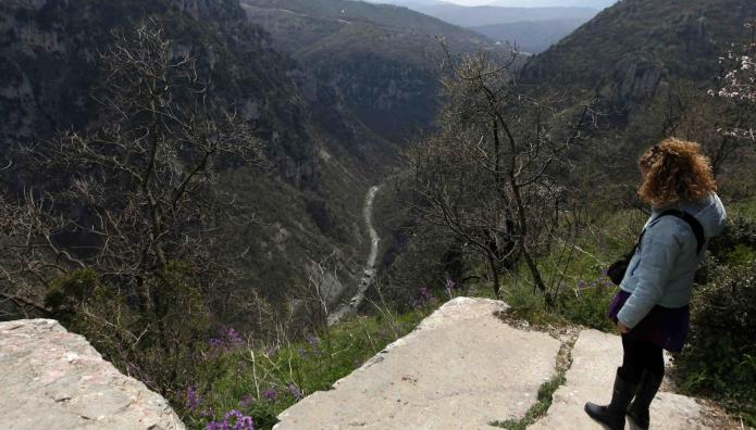 Ιωάννινα: Τουρίστρια Τραυματίστηκε Στη Χαράδρα Του Βίκου