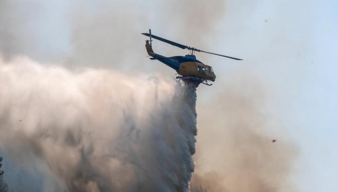 Φωτιά τώρα στη Θεσπρωτία - Προληπτική εκκένωση τριών χωριών