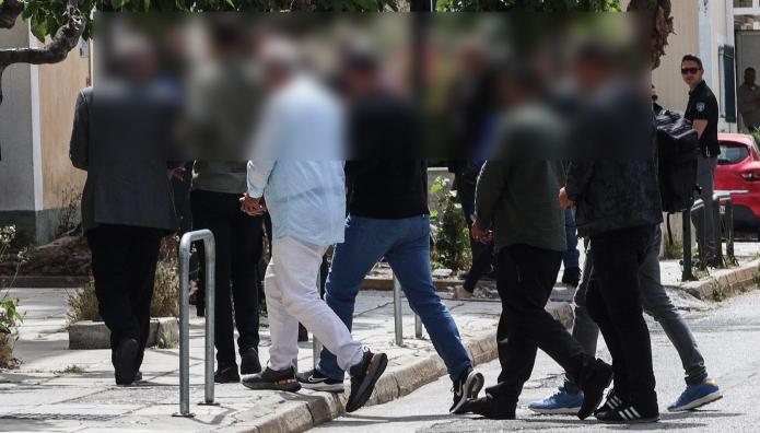 ΑΣΤΥΝΟΜΙΑ – ΣΥΛΛΗΨΗ – ΑΠΑΤΗ - ΛΟΓΙΣΤΕΣ