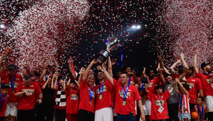 Διπλό χτύπημα Ολυμπιακού: Αντι-Πετρούσεφ NBAer και τον Χέις