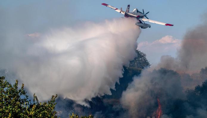 Φωτιά Τώρα Στο Φίχτι Αργολίδας - Σηκώθηκαν Εναέρια Μέσα