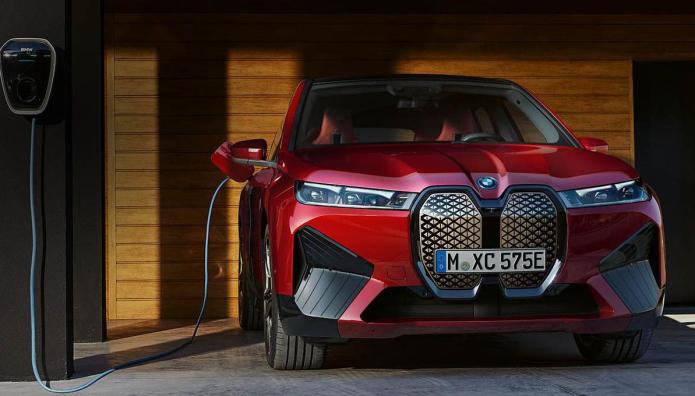 BMW Group: Οι εντυπωσιακές πωλήσεις ηλεκτρικών μοντέλων