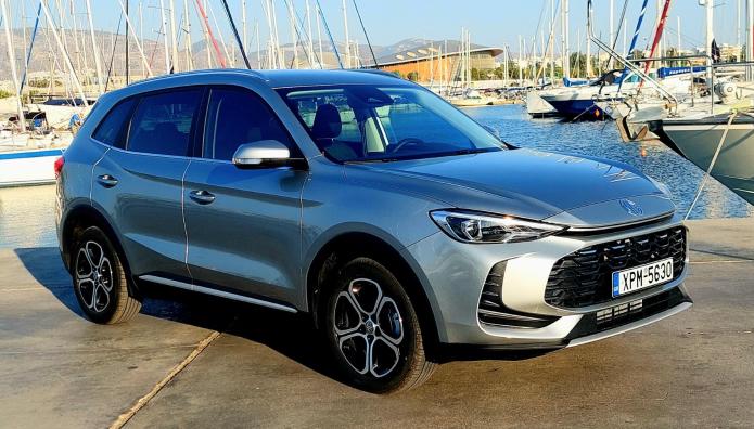 Test Drive: Δοκιμάζουμε το MG ZS MAX Hybrid+