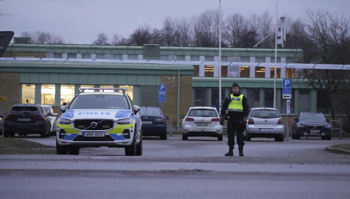 Σουηδία: Πυροβολισμοί Στην Πόλη Ορέμπρο