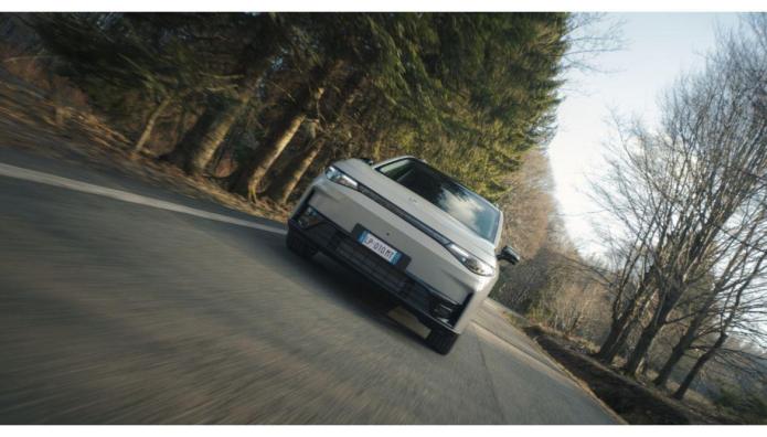 Leapmotor C10: Νέα έκδοση AWD με 585 ίππους