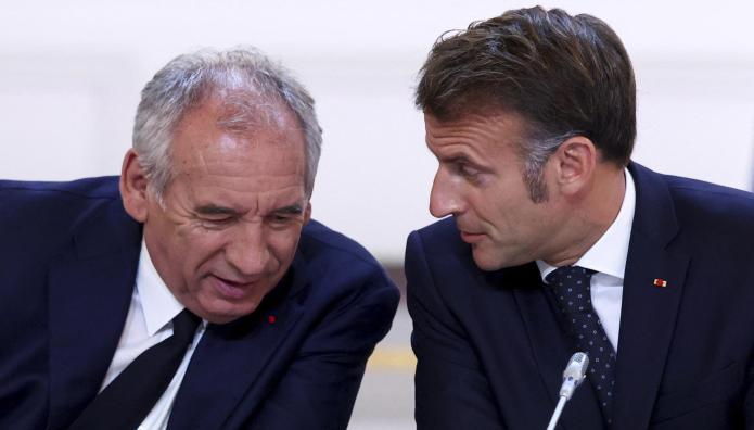 Γαλλία: Τα Πιθανά Σενάρια Εάν Πέσει Ο Πρωθυπουργός Μπαϊρού