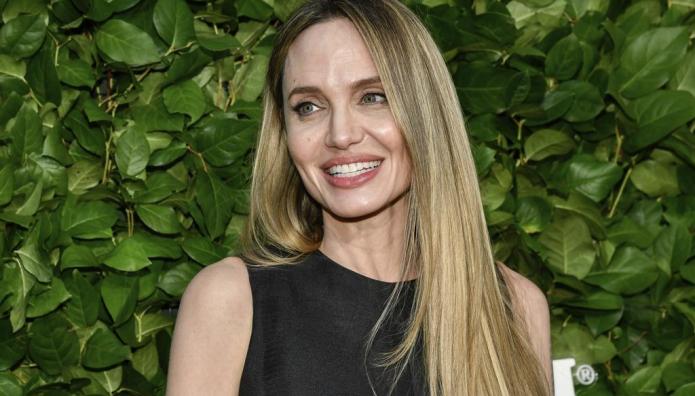 Αντζελίνα Τζολί