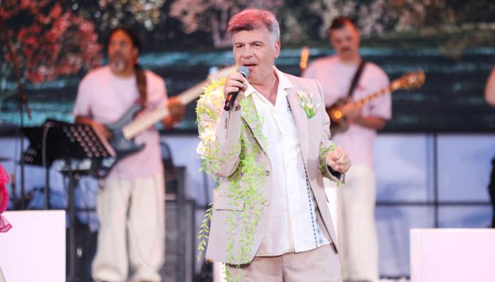 Φοίβος Δεληβοριάς