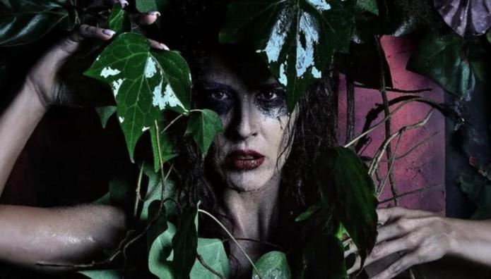 H Κατσαρίδα Κ. Στο Θέατρο Αργώ