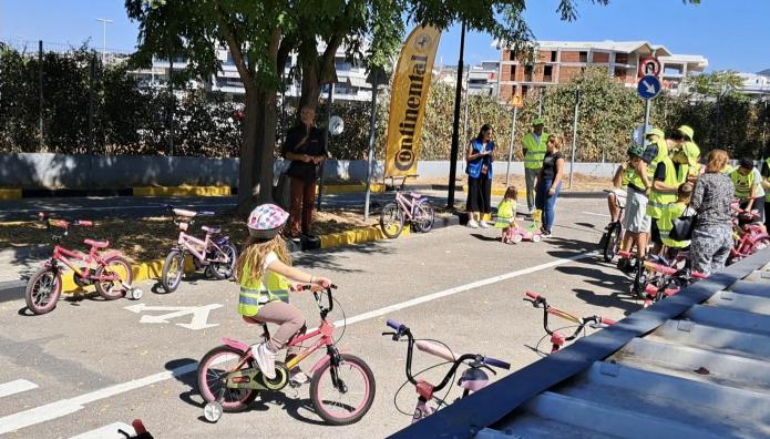 Continental: Δίπλα στον οργανισμό «Το Χαμόγελο του Παιδιού»