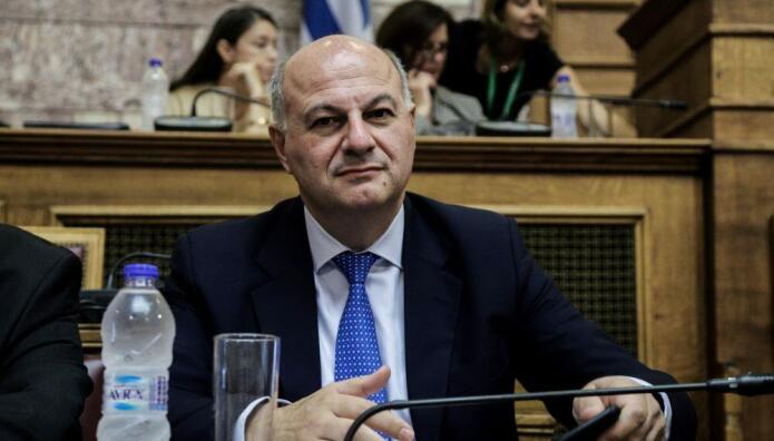 Κώστας Τσιάρας