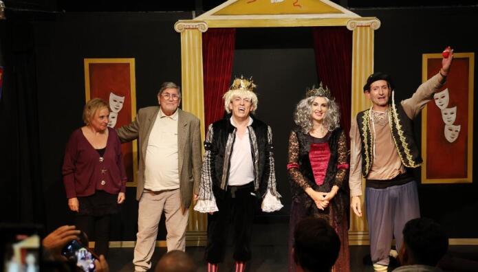 Όλος ο Σαίξπηρ σε μια ώρα: Ποιοι Έδωσαν Το Παρών