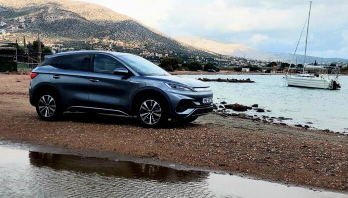 Οδηγούμε το ανανεωμένο ηλεκτρικό BYD ΑΤΤΟ 3