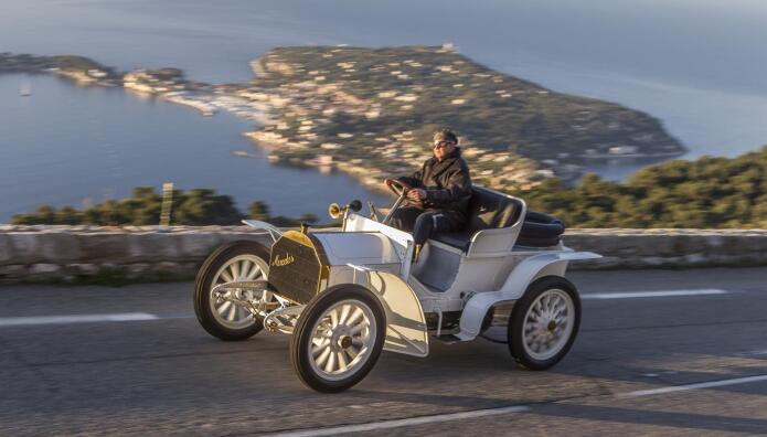 Η πρώτη Mercedes γεννήθηκε πριν από 125 χρόνια: