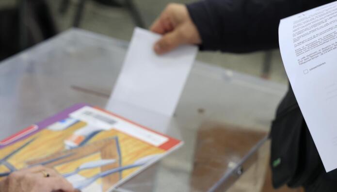 Δημοσκόπηση PULSE: Σαφές Προβάδισμα Για Τη ΝΔ