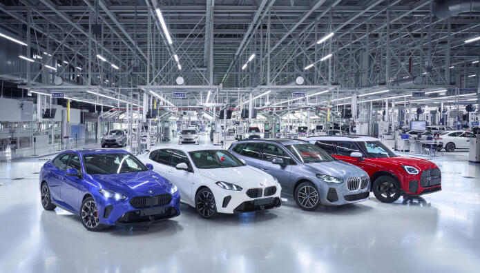 BMW Group: Είκοσι χρόνια οδηγώντας το μέλλον