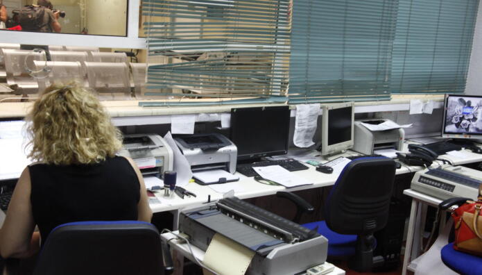 Προσλήψεις, Αυξήσεις Σε Μισθούς - Συντάξεις Έως το 2029