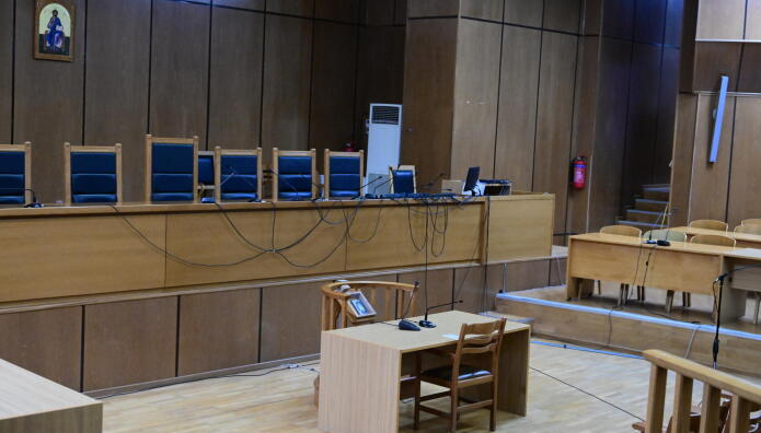 Βόλος: Στο Eδώλιο 21χρονος Για Σχέση Με 13χρονη