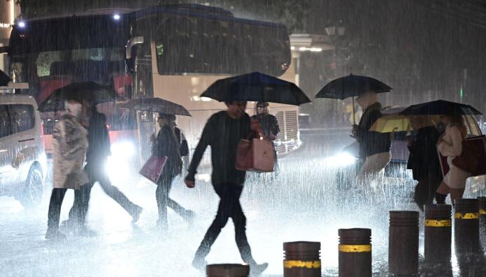 βροχή Αθήνα