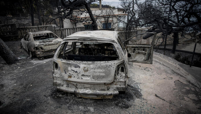 Μάτι - Μάνδρα: Σύνταξη 1.700 Eυρώ Σε Ευγγενείς Πληγέντων