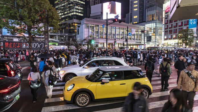 Το MINI Cooper C πήγε Τόκιο