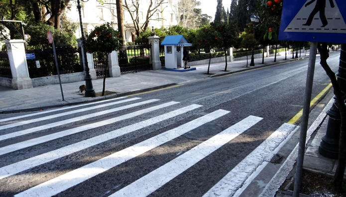 Τροχαίο Με Παράσυρση Πεζού Έξω Από Το Μέγαρο Μαξίμου