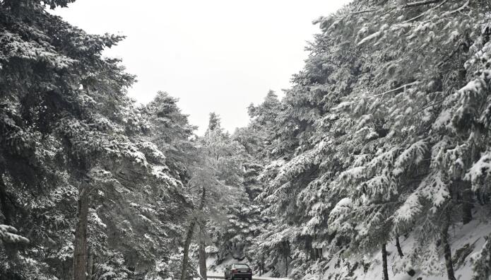 Χιόνια Πάρνηθα