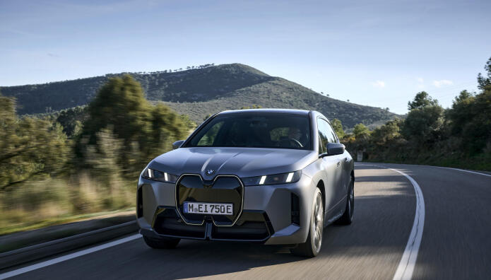 BMW Group: Δείτε πόσα αυτοκίνητα πούλησε το 2025