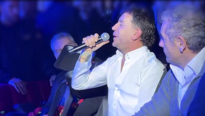 Γιώργος Μαζωνάκης