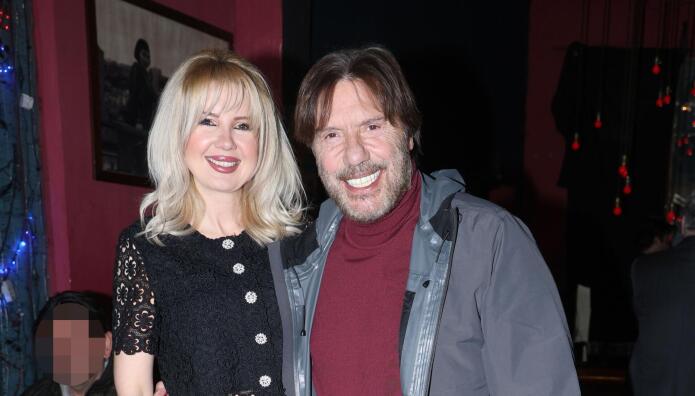 Στράτος Τζώρτζογλου - Σοφία Μαριόλα