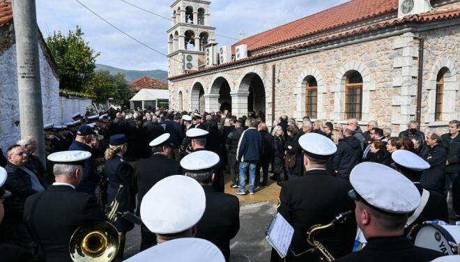 Άστρος: Σπάραξε Η Χήρα Του 53χρονου Πάνω Από Το Φέρετρο