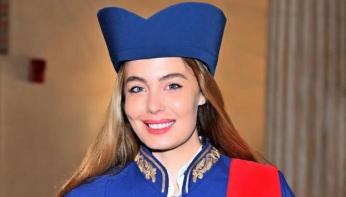 Καλλιμούκου: Πήρε Πτυχίο Νομικής - «Ευχαριστώ την Παναγιά»