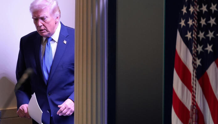 Τραμπ: Πρόσθετοι Δασμοί 10% Σε Όλες Τις Χώρες Για 5 Μήνες