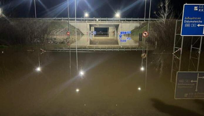 Red Code στον Έβρο: 112 στα Λάβαρα λόγω υπερχείλισης