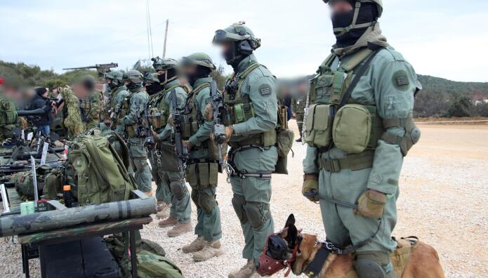 Φύλλο Πορείας: Fake Τα SMS Λένε Πηγές Του Στρατού Ξηράς