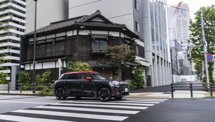 MINI JCW Aceman; Μάγεψε στους δρόμους του Τόκιο