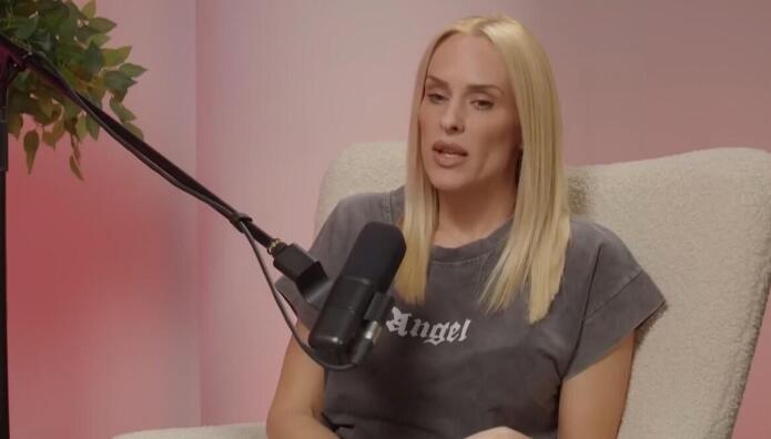 Έλενα Ασημακοπούλου