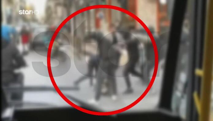 Κυψέλη: Bίντεο Με Τον Άγριο Ξυλοδαρμό 16χρονου