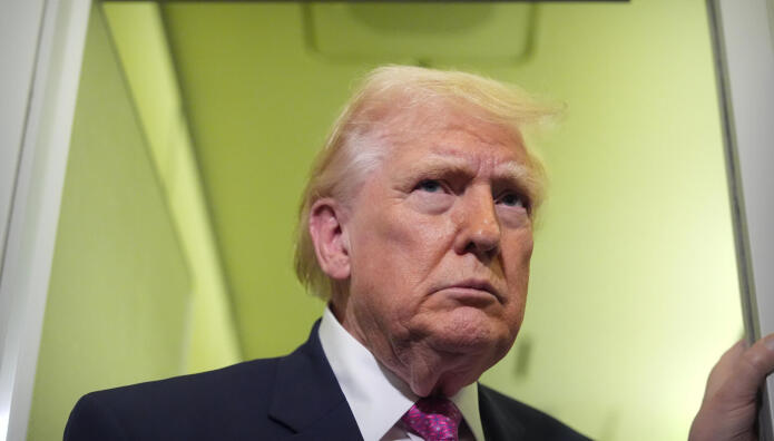 Τραμπ: Εξετάζει Να Στείλει Δυνάμεις Για Το Ουράνιο Του Ιράν