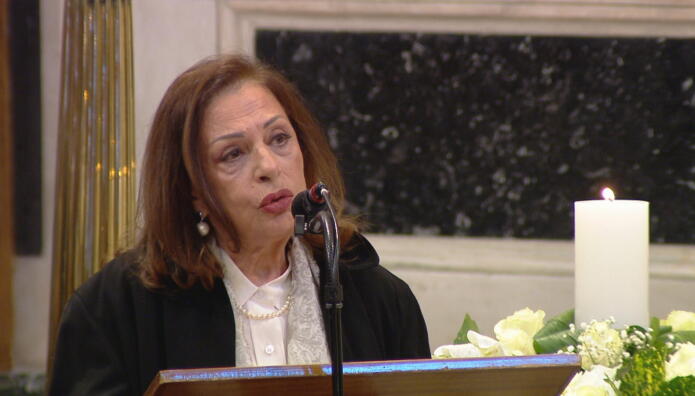 Μαρινέλλα: Ρίγη συγκίνησης στον επικήδειο της Χαρούλας Αλεξίου