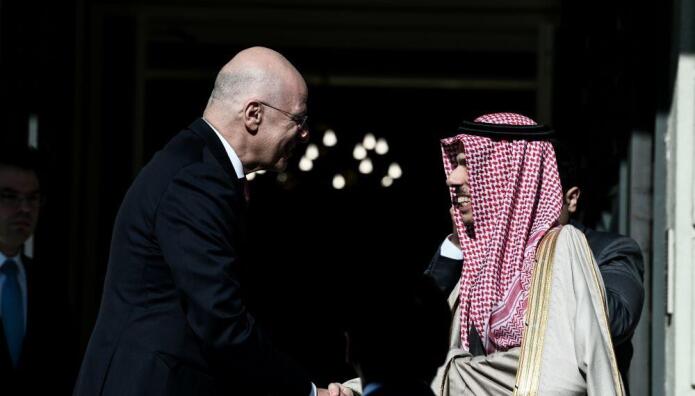 Νίκος Δένδιας με ΥΠΕΞ Σαουδικής Αραβίας