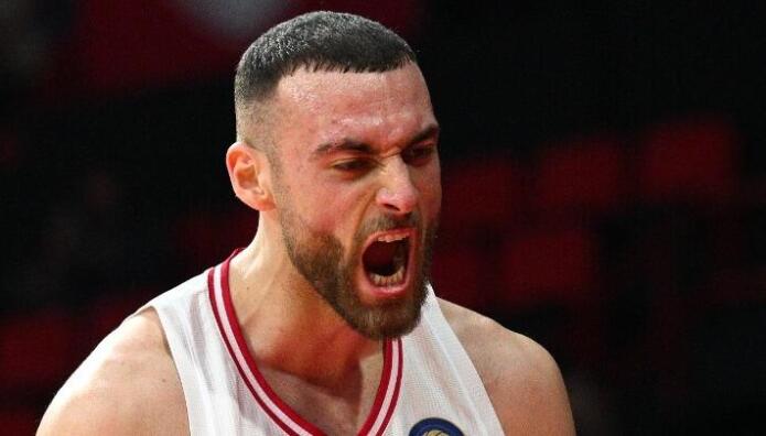 Ο Ολυμπιακός «Καθάρισε» Τη Μύκονο Με 109-83