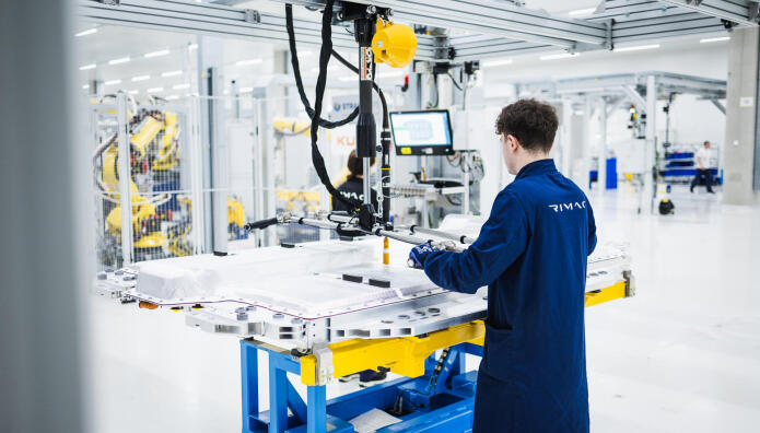 BMW i7: Το νέο μοντέλο έρχεται με νέα μπαταρία