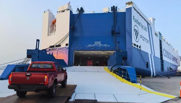 FOTON: Θα φέρνει πιο γρήγορα με πλοίο τα αυτοκίνητα της