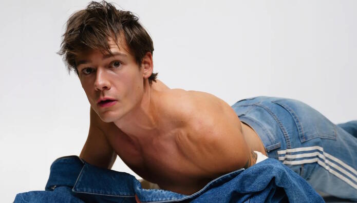 Ο Mario Adrion στην Αθήνα