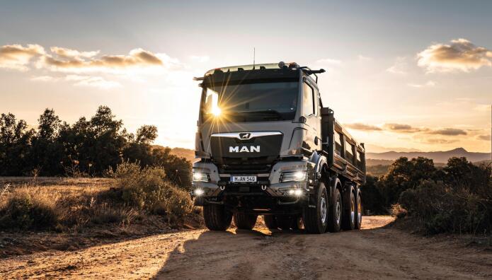 Kosmocar Trucks & Buses στην Transport Show 2026 με τη MAN