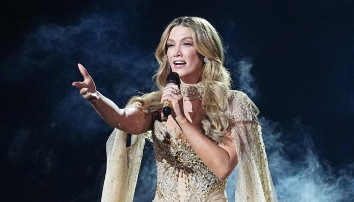 Eurovision 2026: Μάγεψε το κοινό η Delta Goodrem με τη φωνάρα της!
