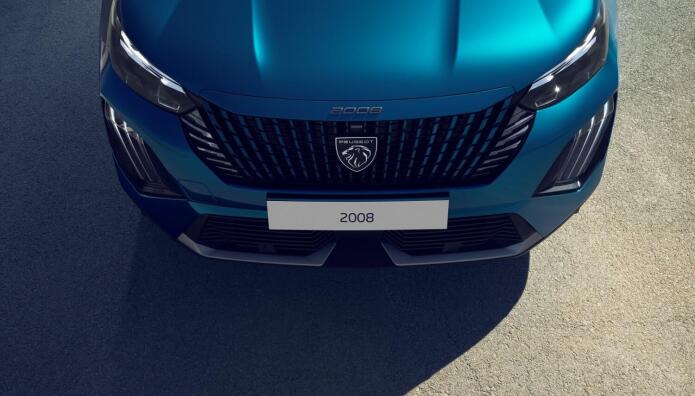 PEUGEOT: Σαρώνει στις πωλήσεις