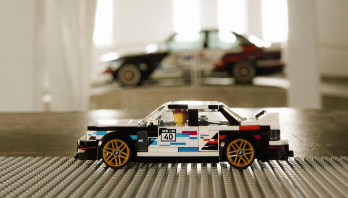 BMW M3 E30: Τιμήθηκε με αυτοκινητάκι LEGO